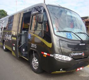 Imagem  microônibus