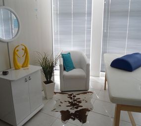 Ambiente climatizado, tranquilo, fácil estacionamento e acesso.