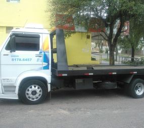 Injecar - Guincho e Mecânica logo