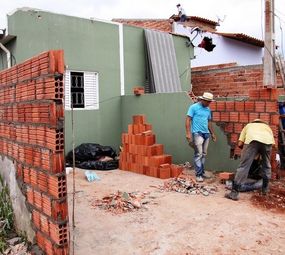 reformando muro